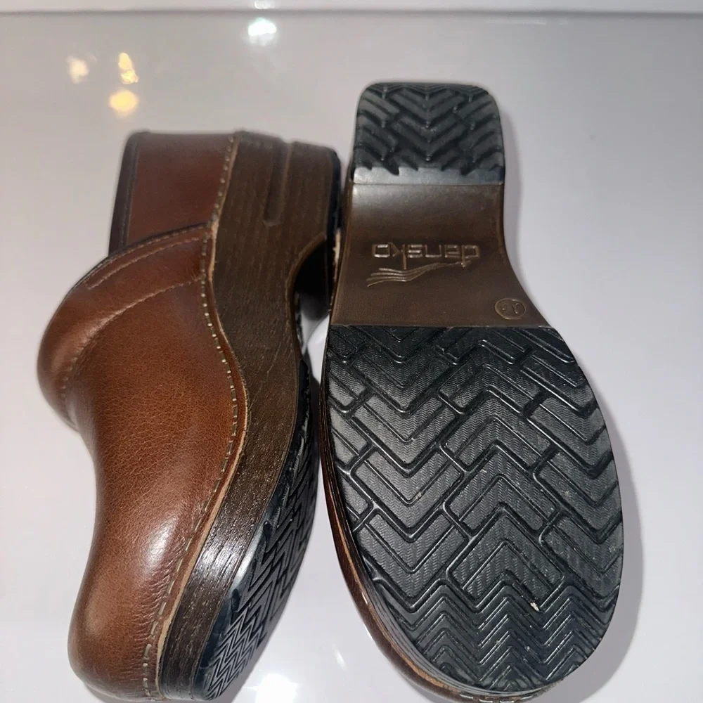 Dansko Shoes - Picture 5 of 11